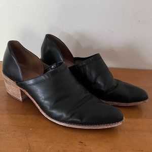 The Brady Lowcut Bootie (Madewell)